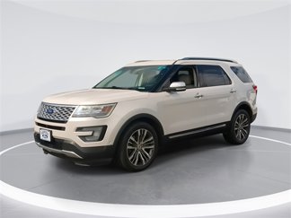 Used 2017 Ford Explorer Platinum image 1
