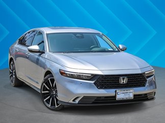 Used 2024 Honda Accord Touring image 1