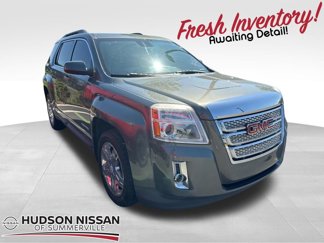 Used 2013 GMC Terrain SLT w/ Chrome and Technology Package image 1