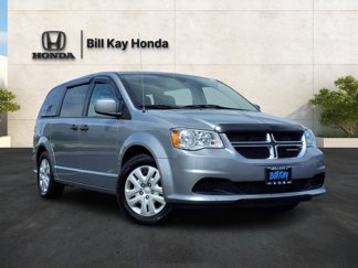 Used 2019 Dodge Grand Caravan SE image 1