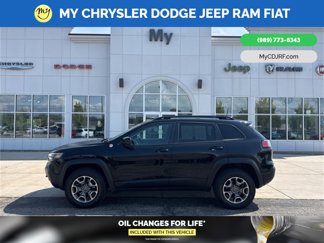 Used 2022 Jeep Cherokee Trailhawk image 1