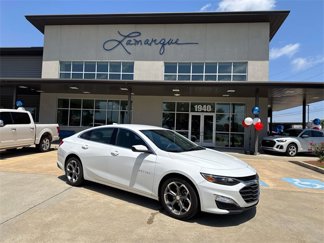 Used 2023 Chevrolet Malibu LT image 1