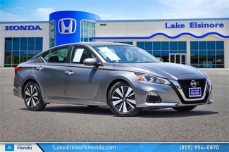Used 2022 Nissan Altima 2.5 SV image 1