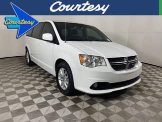 Certified 2020 Dodge Grand Caravan SE image 1