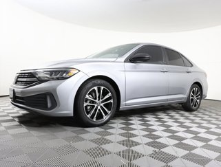 Used 2023 Volkswagen Jetta Sport image 1
