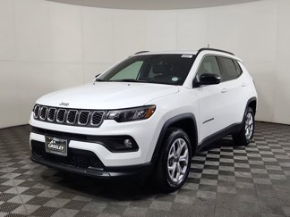 New 2025 Jeep Compass Latitude image 1