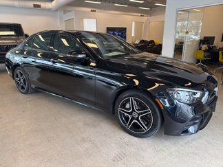 Used 2022 Mercedes-Benz E 350 4MATIC Sedan image 1