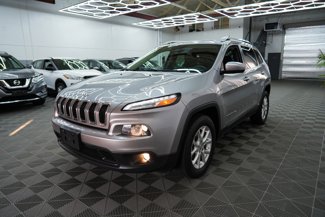Used 2016 Jeep Cherokee Latitude image 1