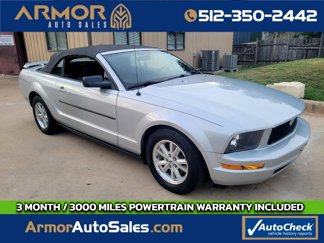 Used 2006 Ford Mustang Convertible image 1