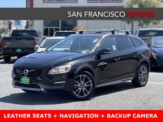 Used 2016 Volvo V60 T5 Cross Country w/ Convenience Package image 1
