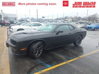 Used 2016 Dodge Challenger SXT w/ Blacktop Package image 1