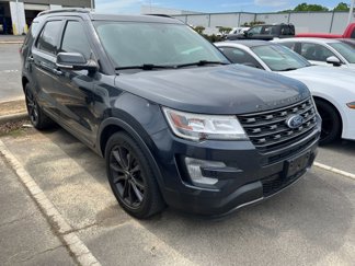Certified 2017 Ford Explorer XLT w/ Equipment Group 202A image 1