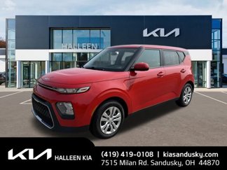 Used 2022 Kia Soul LX image 1
