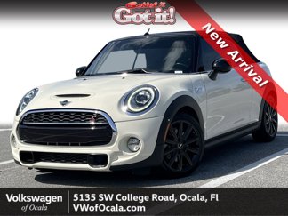 Used 2019 MINI Cooper S w/ Signature Upholstery Package image 1