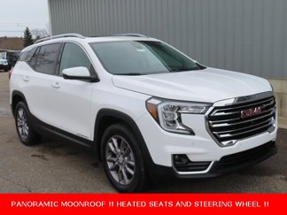 Used 2022 GMC Terrain SLT w/ Infotainment Package II image 1