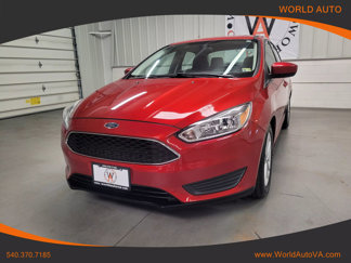 Used 2018 Ford Focus SE image 1