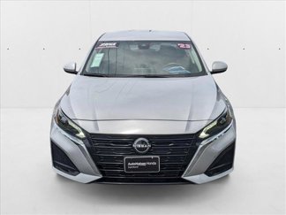 Used 2023 Nissan Altima 2.5 SV video 2
