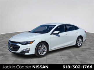 Used 2020 Chevrolet Malibu LT image 1