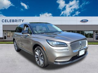 Used 2021 Lincoln Corsair Reserve image 1