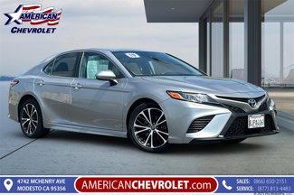 Used 2019 Toyota Camry SE image 1