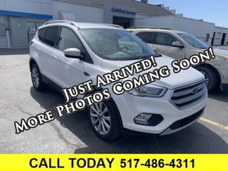 Used 2017 Ford Escape Titanium image 1