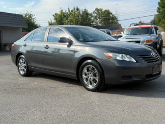 Used 2007 Toyota Camry LE image 1