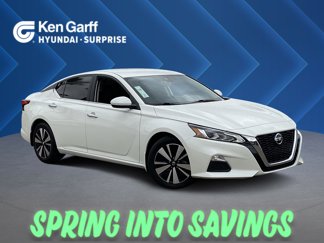 Used 2021 Nissan Altima 2.5 SV image 1