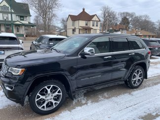 Used 2020 Jeep Grand Cherokee Overland image 1