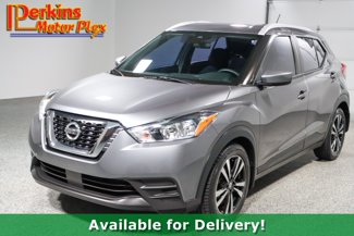 Used 2020 Nissan Kicks SV image 1