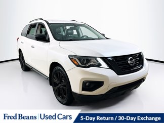 Used 2018 Nissan Pathfinder SL w/ Midnight Edition Package image 1