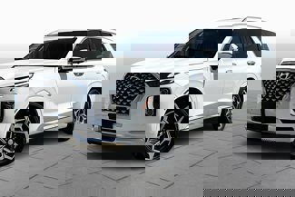 Used 2022 Hyundai Palisade Calligraphy image 1