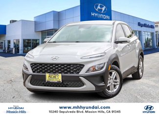 Used 2022 Hyundai Kona SE image 1
