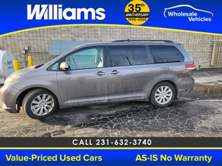 Used 2011 Toyota Sienna AWD image 1
