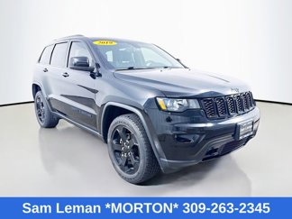 Used 2019 Jeep Grand Cherokee Laredo image 1