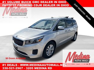 Used 2017 Kia Sedona LX w/ LX Essentials Premium Package image 1