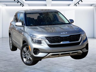 Used 2023 Kia Seltos LX image 1