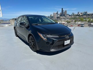 Used 2020 Toyota Corolla LE image 1