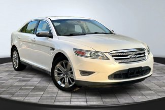 Used 2010 Ford Taurus Limited image 1