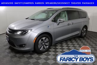 Used 2019 Chrysler Pacifica Limited w/ Advanced Safetytec Group image 1
