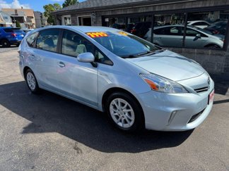 Used 2012 Toyota Prius V Two image 1
