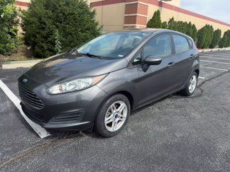 Used 2017 Ford Fiesta SE image 1