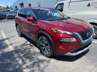 Used 2021 Nissan Rogue SV image 1