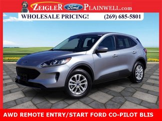 Used 2021 Ford Escape SE image 1