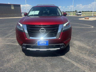 Used 2022 Nissan Pathfinder SL image 1