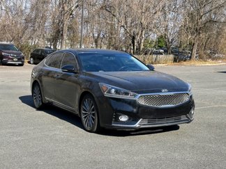 Used 2017 Kia Cadenza Premium image 1