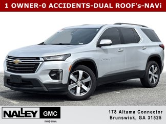 Used 2022 Chevrolet Traverse LT w/ LT Premium Package image 1