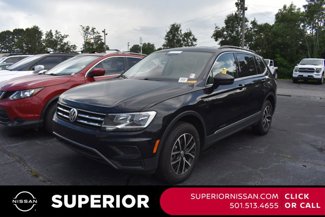 Used 2021 Volkswagen Tiguan SE image 1