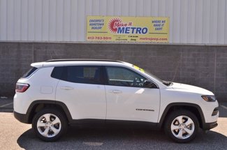 Used 2022 Jeep Compass Latitude w/ Convenience Group image 1