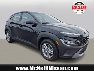 Used 2023 Hyundai Kona SE w/ Cargo Package image 1