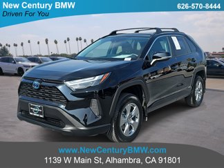 Used 2024 Toyota RAV4 XLE image 1